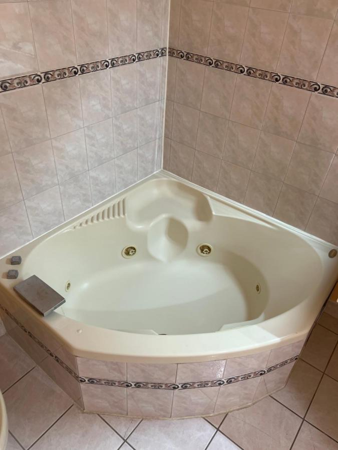 Executive Inn & Suites Lackland Afb San Antonio Eksteriør billede